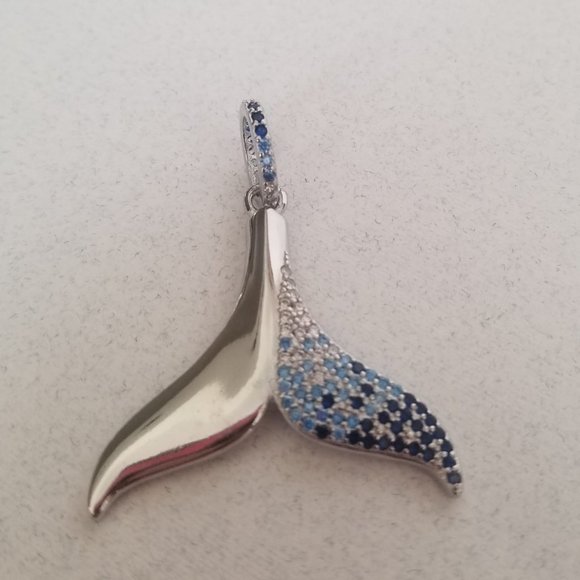 925 Sterling Silver Dolphin Fin Pendant Charm Embellished W/Simulated Gemstones - Picture 1 of 10